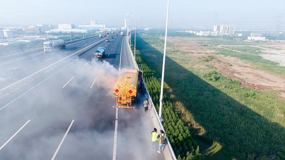 苏通大桥2019年危化品应急救援演练